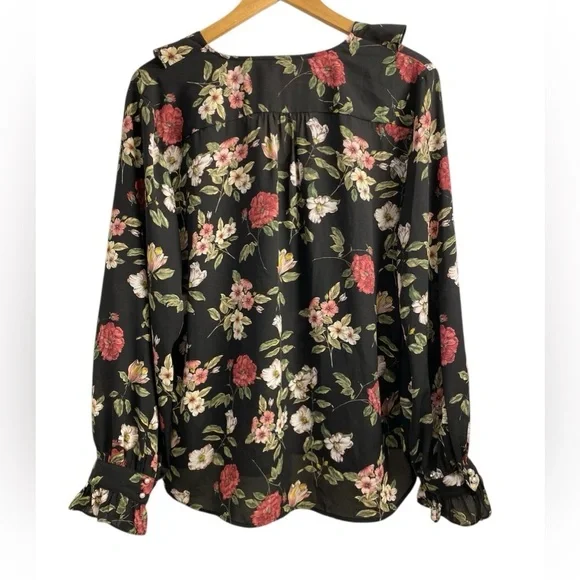 Floral Ruffle Black Blouse - Picture 3 of 12